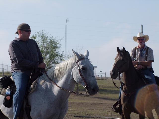 Gary-Schroeder-Memorial-Ride-9-23-2011-026.JPG