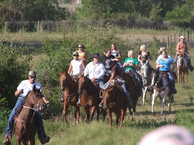 Gary-Schroeder-Memorial-Ride-9-23-2011-037.JPG