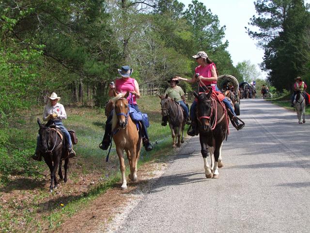 MCFA-Scholarship-Ride-2011-080.jpg