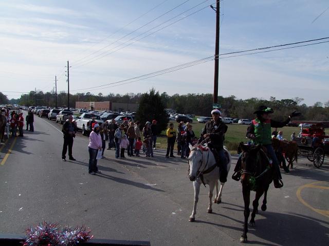 MCTRA-Christmas-Ride-12-10-2011-066.JPG