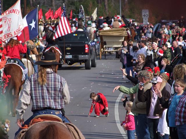 MCTRA-Christmas-Ride-12-10-2011-069.JPG