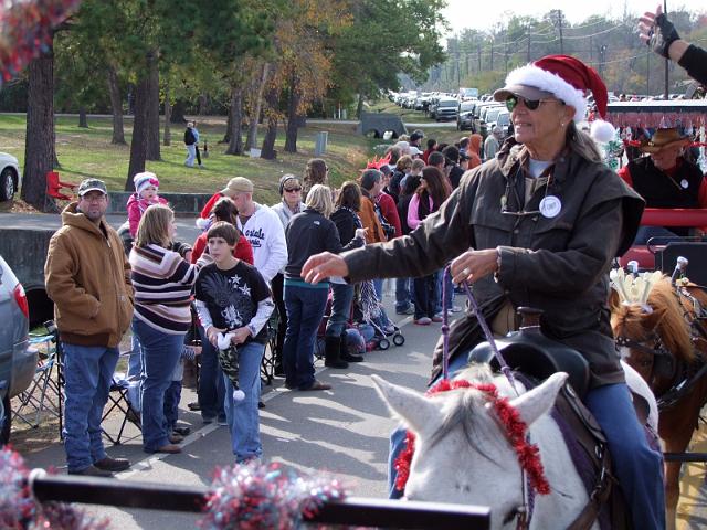 MCTRA-Christmas-Ride-12-10-2011-070.JPG